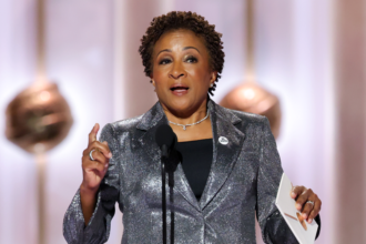 Comedian Wanda Sykes argues that modern comics are terrified of critics for saying wrong jokes