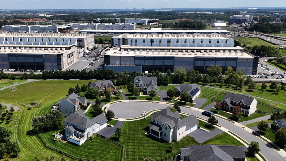 Inside the neighborhood living on the edge of Americas tech frontier