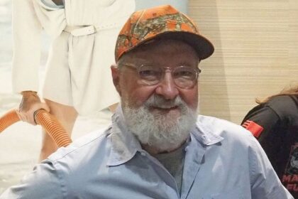 Randy Quaid blasts Anne Hathaway Days of Thunder casting, says sequel needs sex appeal